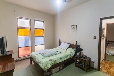 Casa à venda com 382m², 8 quartos e 4 vagas Casa à venda com 382m², 8 quartos e 4 vagasSuíte 1