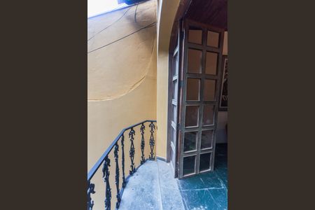 Casa à venda com 382m², 8 quartos e 4 vagas Casa à venda com 382m², 8 quartos e 4 vagasVaranda da Sala 1