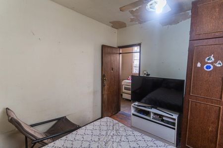 Casa à venda com 382m², 8 quartos e 4 vagas Casa à venda com 382m², 8 quartos e 4 vagasQuarto 5 no 2° Pavimento