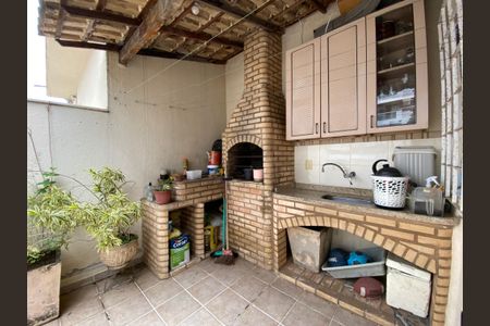 Casa à venda com 140m², 3 quartos e 1 vaga Casa à venda com 140m², 3 quartos e 1 vagaTerraço