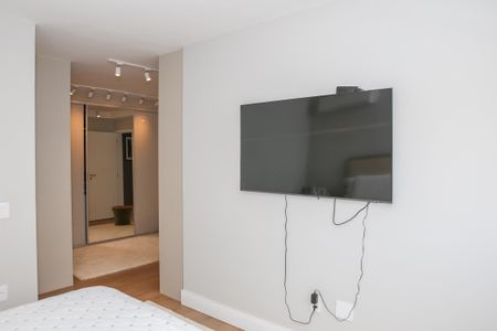 Apartamento à venda com 242m², 3 quartos e 3 vagas Apartamento à venda com 242m², 3 quartos e 3 vagasSuíte 1