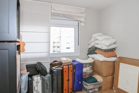 Apartamento à venda com 242m², 3 quartos e 3 vagas Apartamento à venda com 242m², 3 quartos e 3 vagasSuíte 2