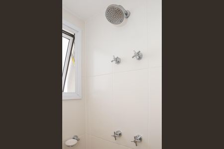 Apartamento à venda com 242m², 3 quartos e 3 vagas Apartamento à venda com 242m², 3 quartos e 3 vagasBanheiro da Suíte 2