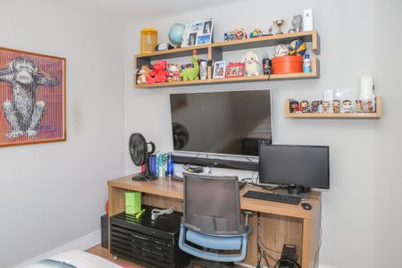 Apartamento à venda com 242m², 3 quartos e 3 vagas Apartamento à venda com 242m², 3 quartos e 3 vagasSuíte 3