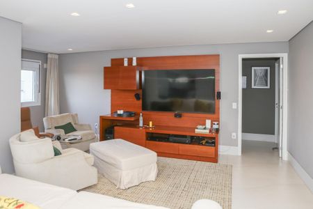 Apartamento à venda com 242m², 3 quartos e 3 vagas Apartamento à venda com 242m², 3 quartos e 3 vagasSala