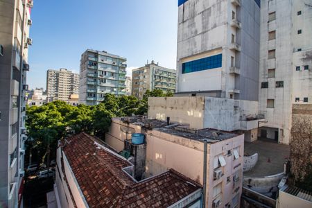 Apartamento à venda com 104m², 1 quarto e sem vaga Apartamento à venda com 104m², 1 quarto e sem vagaVista