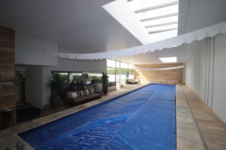 Apartamento à venda com 255m², 4 quartos e 5 vagasÁrea Comum