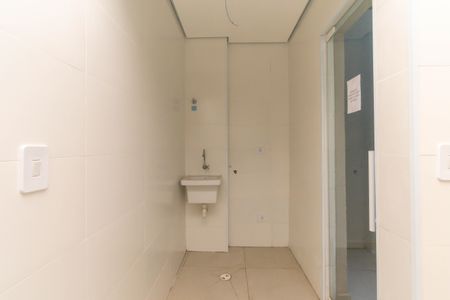 Apartamento à venda com 37m², 2 quartos e sem vaga Apartamento à venda com 37m², 2 quartos e sem vagaÁrea de Serviço