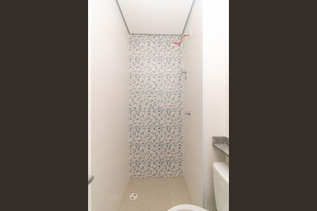 Apartamento à venda com 37m², 2 quartos e sem vaga Apartamento à venda com 37m², 2 quartos e sem vagaBanheiro