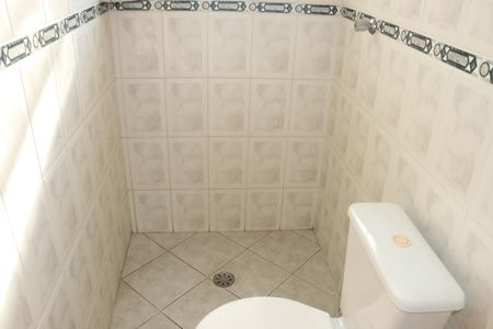 Casa para alugar com 205m², 4 quartos e sem vagaLavabo