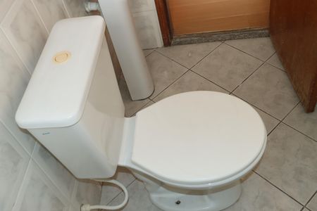 Casa para alugar com 205m², 4 quartos e sem vagaLavabo