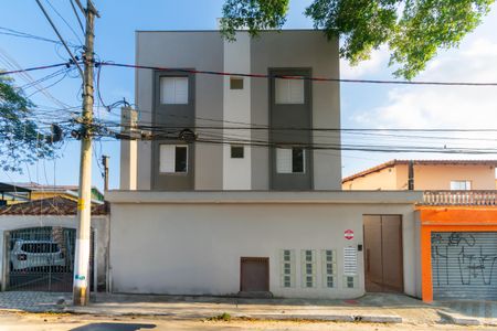 Apartamento à venda com 47m², 2 quartos e sem vaga Apartamento à venda com 47m², 2 quartos e sem vagaFachada
