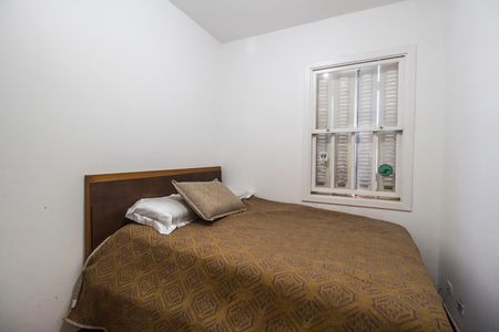 Casa de condomínio à venda com 800m², 4 quartos e 10 vagas Casa de condomínio à venda com 800m², 4 quartos e 10 vagasQuarto de Serviço