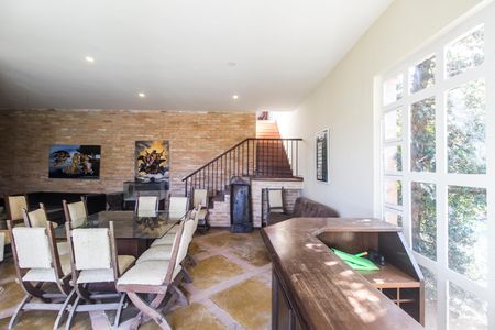 Casa de condomínio à venda com 800m², 4 quartos e 10 vagas Casa de condomínio à venda com 800m², 4 quartos e 10 vagasÁrea comum - Salão de festas