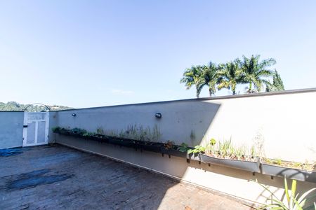 Casa de condomínio à venda com 800m², 4 quartos e 10 vagas Casa de condomínio à venda com 800m², 4 quartos e 10 vagasHorta