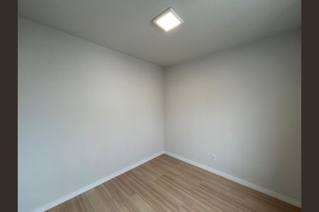 Apartamento à venda com 47m², 2 quartos e 1 vagaQuarto 2