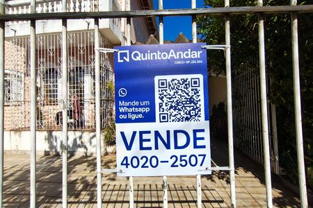 Casa à venda com 230m², 3 quartos e 4 vagasPlaca