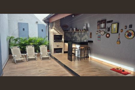 Casa à venda com 168m², 3 quartos e 4 vagas