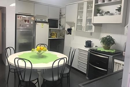 Casa à venda com 400m², 3 quartos e 3 vagas