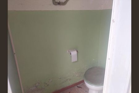 Casa à venda com 98m², 2 quartos e 1 vaga