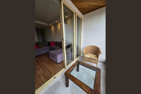 Apartamento à venda com 70m², 2 quartos e 1 vaga