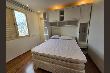 Apartamento à venda com 70m², 2 quartos e 1 vaga