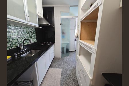 Apartamento à venda com 70m², 2 quartos e 1 vaga