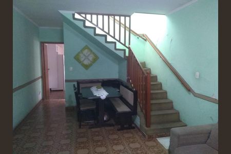 Casa à venda com 132m², 3 quartos e 2 vagas