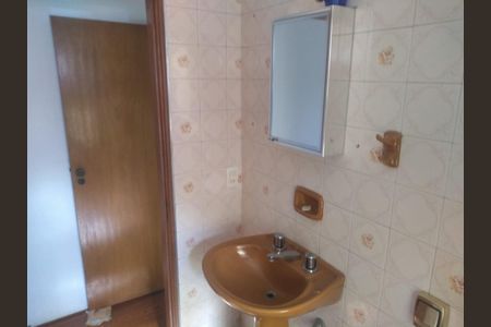 Casa à venda com 132m², 3 quartos e 2 vagas