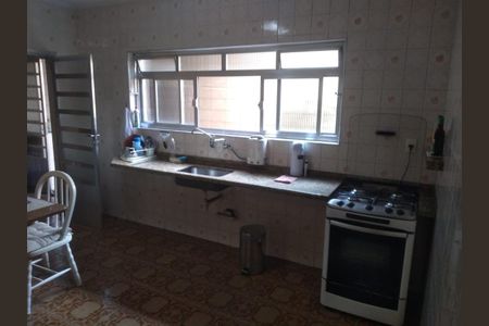 Casa à venda com 132m², 3 quartos e 2 vagas