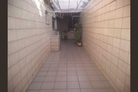 Casa à venda com 132m², 3 quartos e 2 vagas