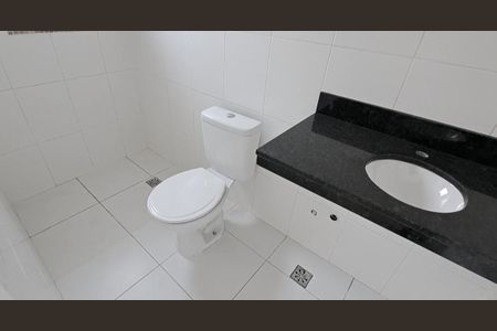 Casa à venda com 102m², 2 quartos e 4 vagas