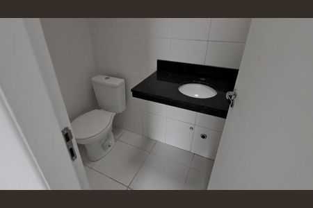 Casa à venda com 102m², 2 quartos e 4 vagas