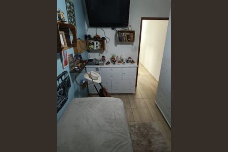 Casa à venda com 182m², 3 quartos e 2 vagas