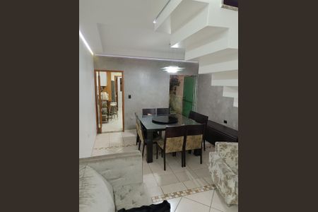 Casa à venda com 182m², 3 quartos e 2 vagas