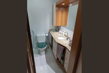 Casa à venda com 182m², 3 quartos e 2 vagas