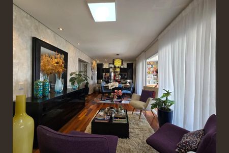 Apartamento à venda com 110m², 2 quartos e 3 vagas