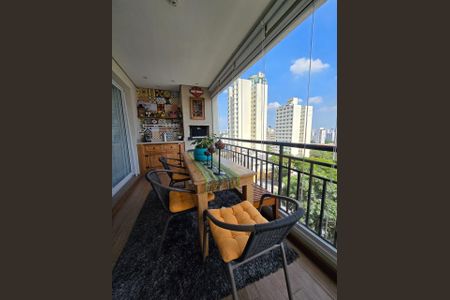 Apartamento à venda com 110m², 2 quartos e 3 vagas