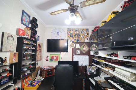 Casa para alugar com 489m², 3 quartos e 5 vagasEscritório