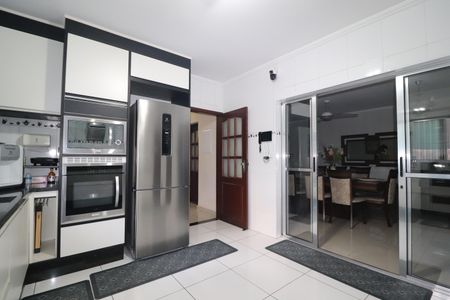 Casa para alugar com 489m², 3 quartos e 5 vagasCozinha