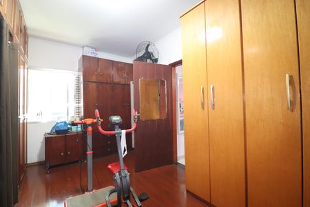 Casa para alugar com 489m², 3 quartos e 5 vagasQuarto 2