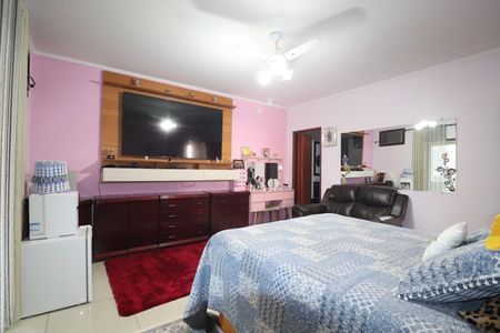 Casa para alugar com 489m², 3 quartos e 5 vagasSuíte