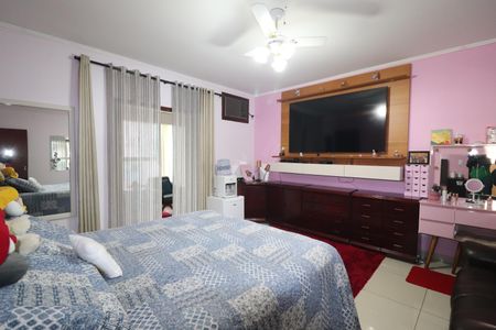 Casa para alugar com 489m², 3 quartos e 5 vagasSuíte