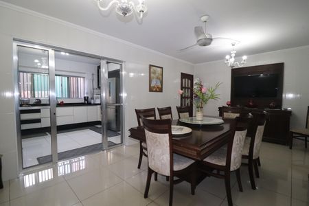 Casa para alugar com 489m², 3 quartos e 5 vagasSala de Jantar