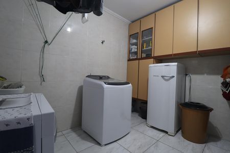 Casa para alugar com 489m², 3 quartos e 5 vagasÁrea de Serviço