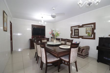 Casa para alugar com 489m², 3 quartos e 5 vagasSala de Jantar