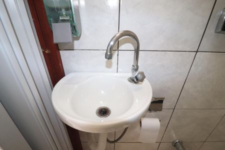 Casa para alugar com 489m², 3 quartos e 5 vagasLavabo 2