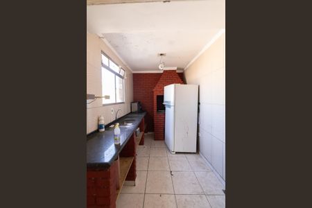 Casa à venda com 150m², 4 quartos e 2 vagas Casa à venda com 150m², 4 quartos e 2 vagasCasa 2 - Cozinha