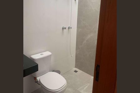 Casa à venda com 93m², 3 quartos e 2 vagas