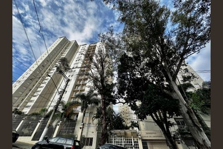 Apartamento à venda com 69m², 3 quartos e 1 vaga Apartamento à venda com 69m², 3 quartos e 1 vagaFachada